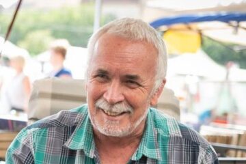 Benkő László dedikál